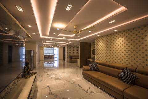 Luxury 3BR with RK Beach Views