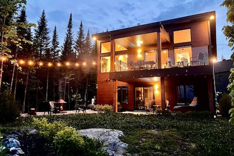 The Chalet du Mont Adstock | Golf | Animals | Spa