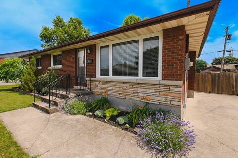 Parkside Getaway -12 Minutes From Niagara Falls