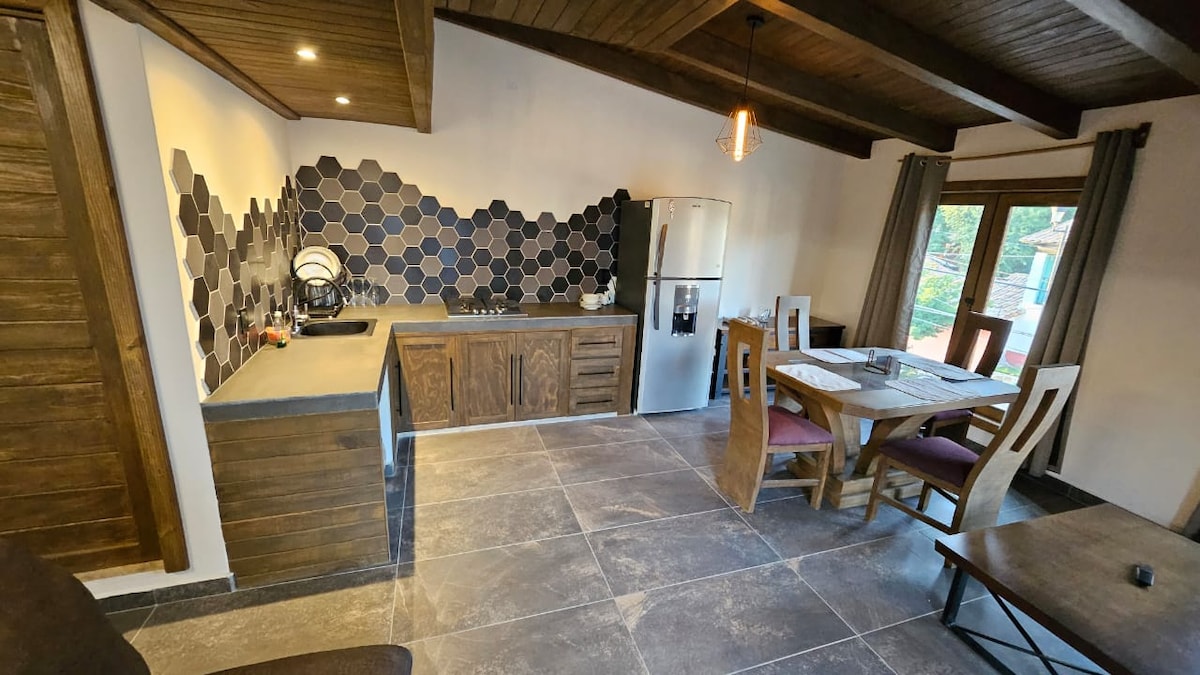Top Airbnb: Exclusive Downtown Apartment – Jarca Loft – in Mazamitla