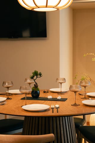 【新宿中心部】最高品質マットレスにこだわり、古屋を伝統的な空間にリノベーションした家、75m2 gallery image 2