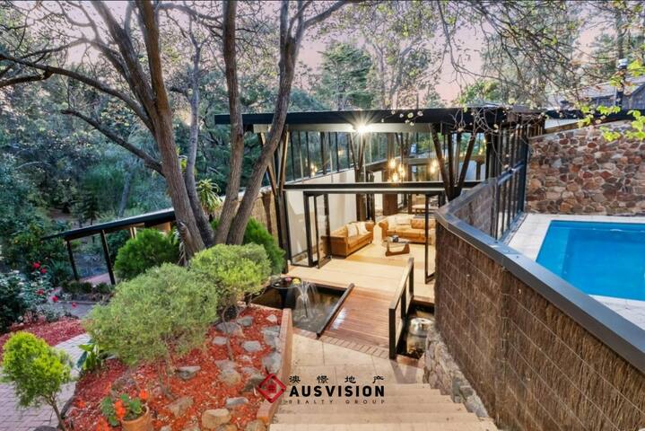 The Marri Retreat-Winter Creek-Pool-Perth Hill gallery image 2