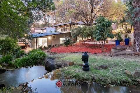 The Marri Retreat-Winter Creek-Pool-Perth Hill