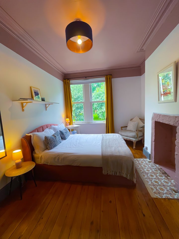 غرفة النوم 2