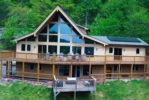 Sky Island Chalet