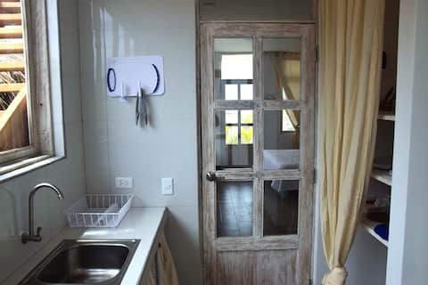Popular Airbnb listing: 1. Oceanfront, private exit to the beach in Máncora