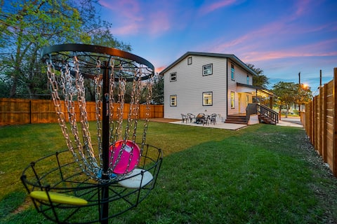 Hickory House | Walk to Town Square