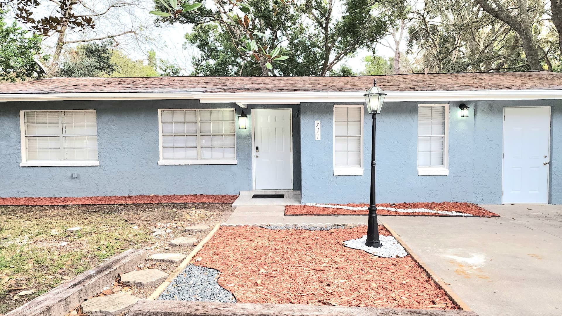 Lovely home just 5 minutes to Daytona Beach!
