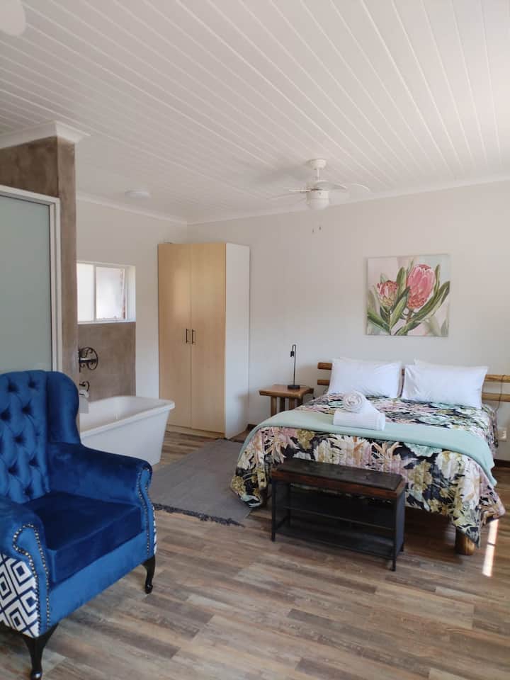 Lodge Laske Nakke - Room Only: Non Self-catering - Lydenburg