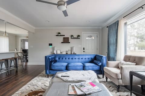 Perfect for families & remote workers min from ATL