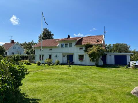 Large and magnificent villa on the west coast!