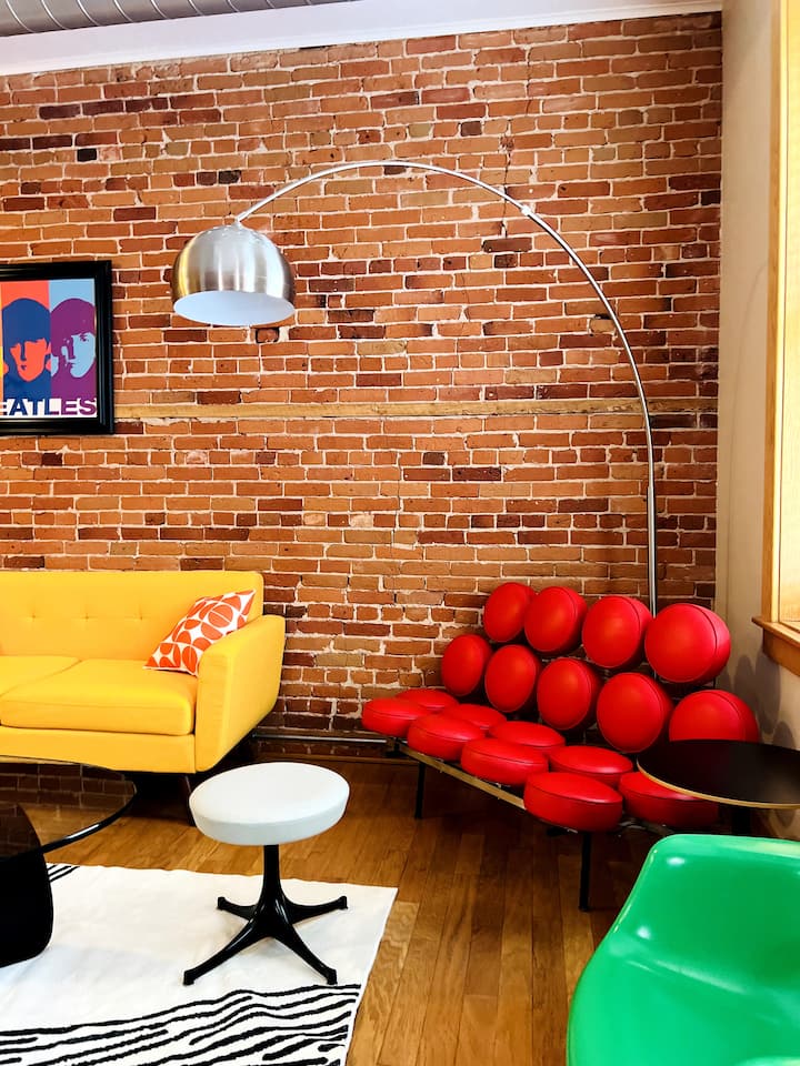 Downtown Roof Top Loft #201 - Holland