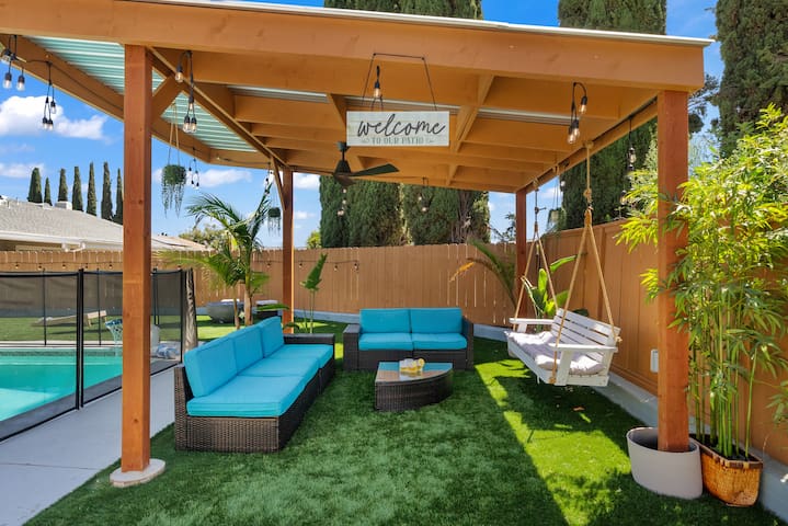 Heated Pool+Gazebo+ Private Suite: Up to 16 people