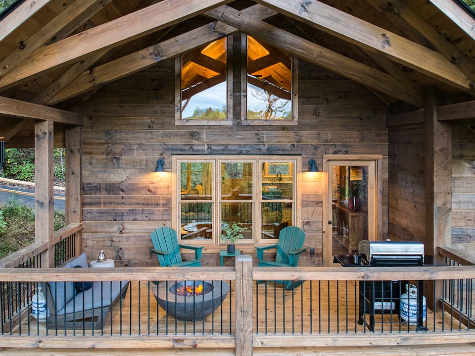 The Buck and Horn, a log cabin by a creek, Ellijay, Georgia, United States, photo 3 of 10