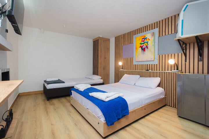 Hotel Lares 70 Laureles managed Airbnb listing 3