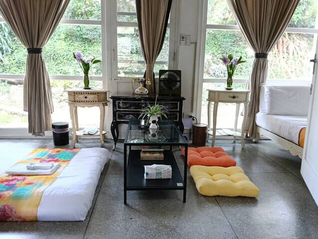 Rainbow Valley @ Yangmingshan gallery image 2