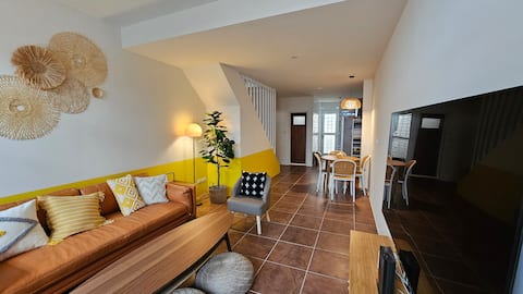 Nanto Good Room | Downtown | Private Building | 4 Bedrooms 3 Bathrooms | Newly Furnished | Nearly Sh