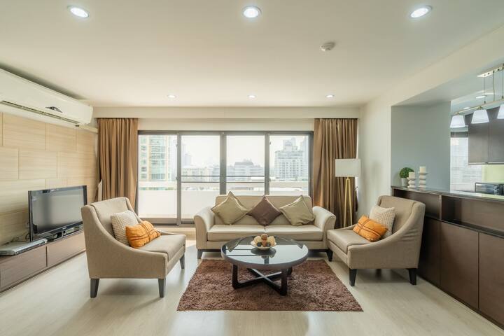 150 SQM Entire Room 6 Twinbeds for 6 ppl gallery image 3