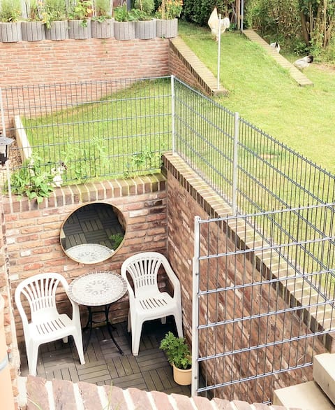 Cozy-private 52 m2 apartment