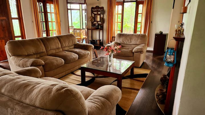 Sunnyside Lodge Ella, Tea Plantation Bungalow - Sri Lanka