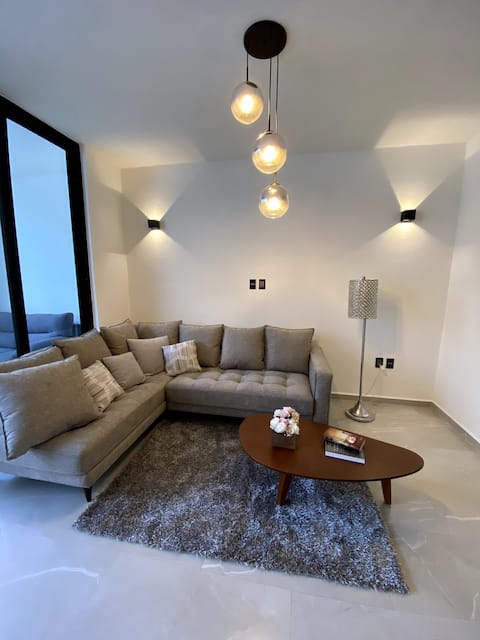 Top performing Airbnb: Beautiful house, everything nearby in Ciudad Guzmán
