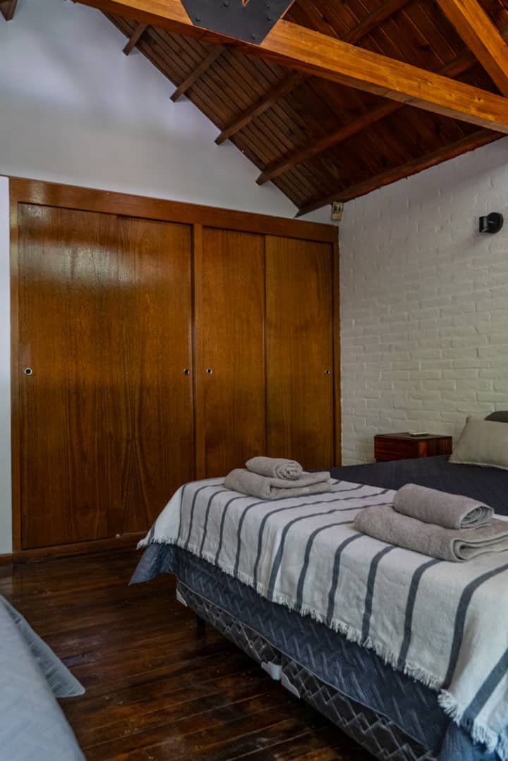 Schlafzimmer 2