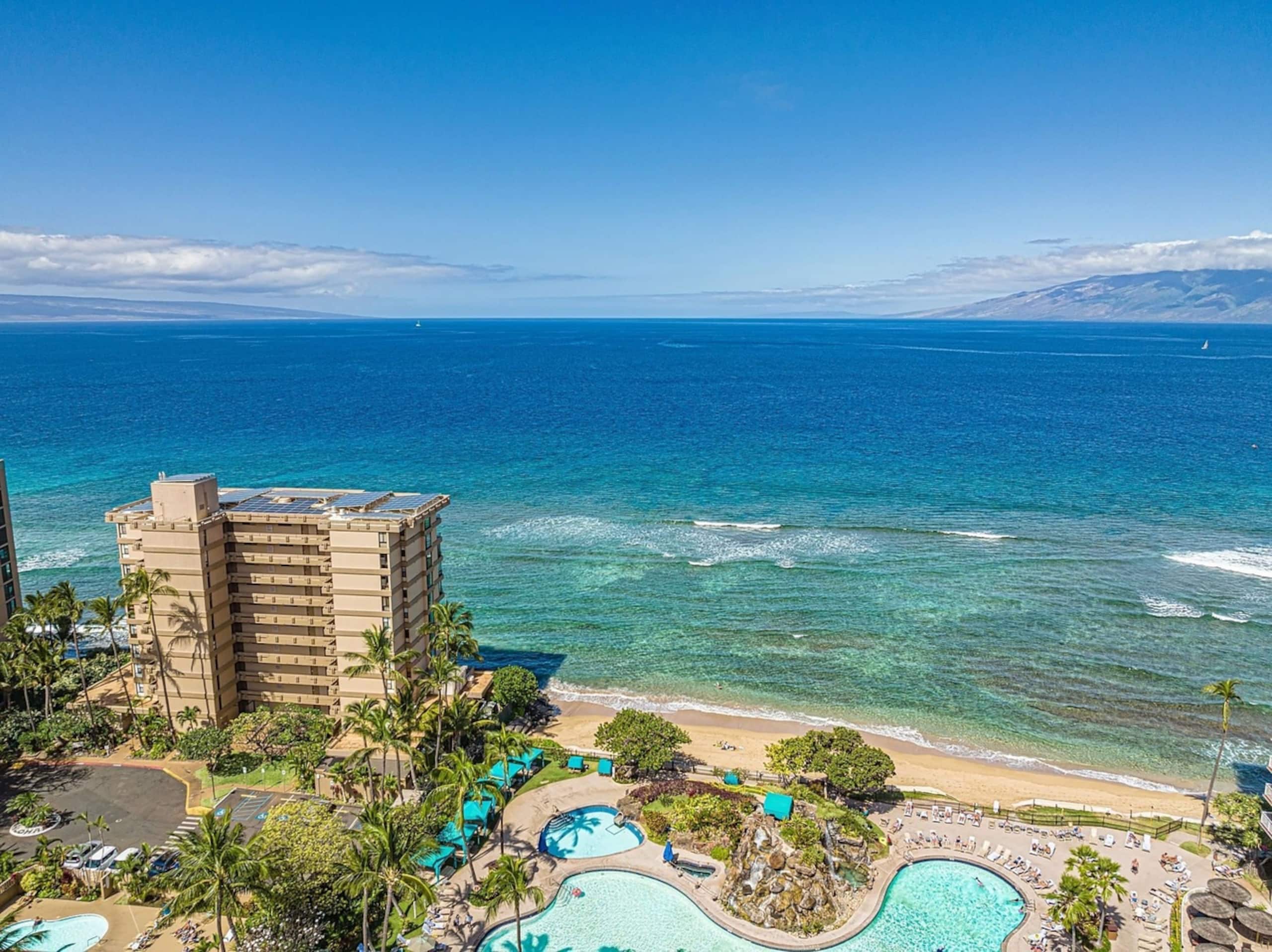 Condo in Lahaina · ★4.96 · Studio · 2 beds · 1 private bath - Image 36