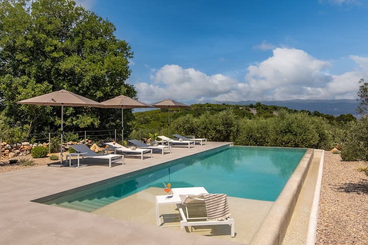 Infinity-pool Villa In Olive Grove - Vrbnik
