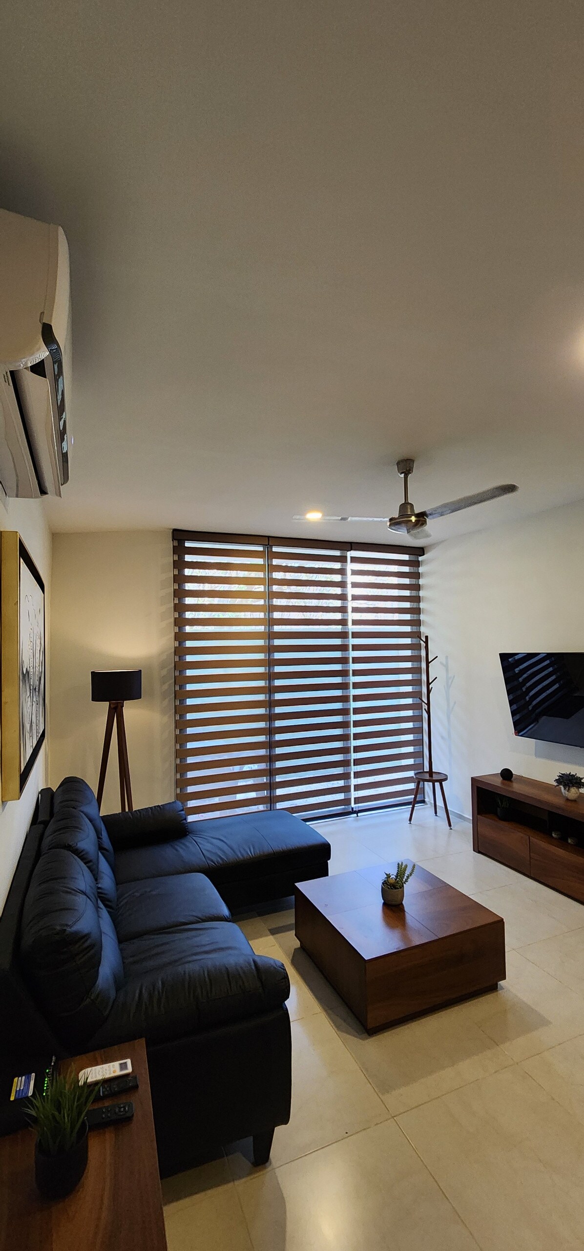 Top performing Airbnb: Sophie. Super located and cozy apartment. in San Antonio Cucul