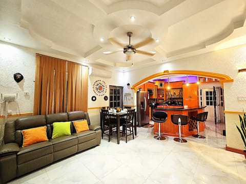 Harmony Suites @ The Concierge 4BD RM.