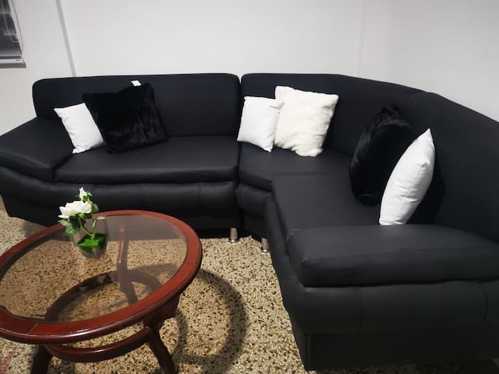 Apartamento Lujoso Zona Vip De Caracas Fibra 100mb - Caracas