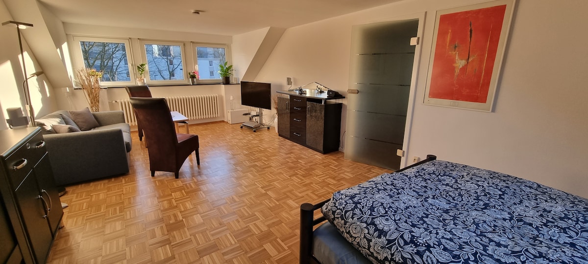 Anuncio de Airbnb popular: Well-connected accommodation en Neuss