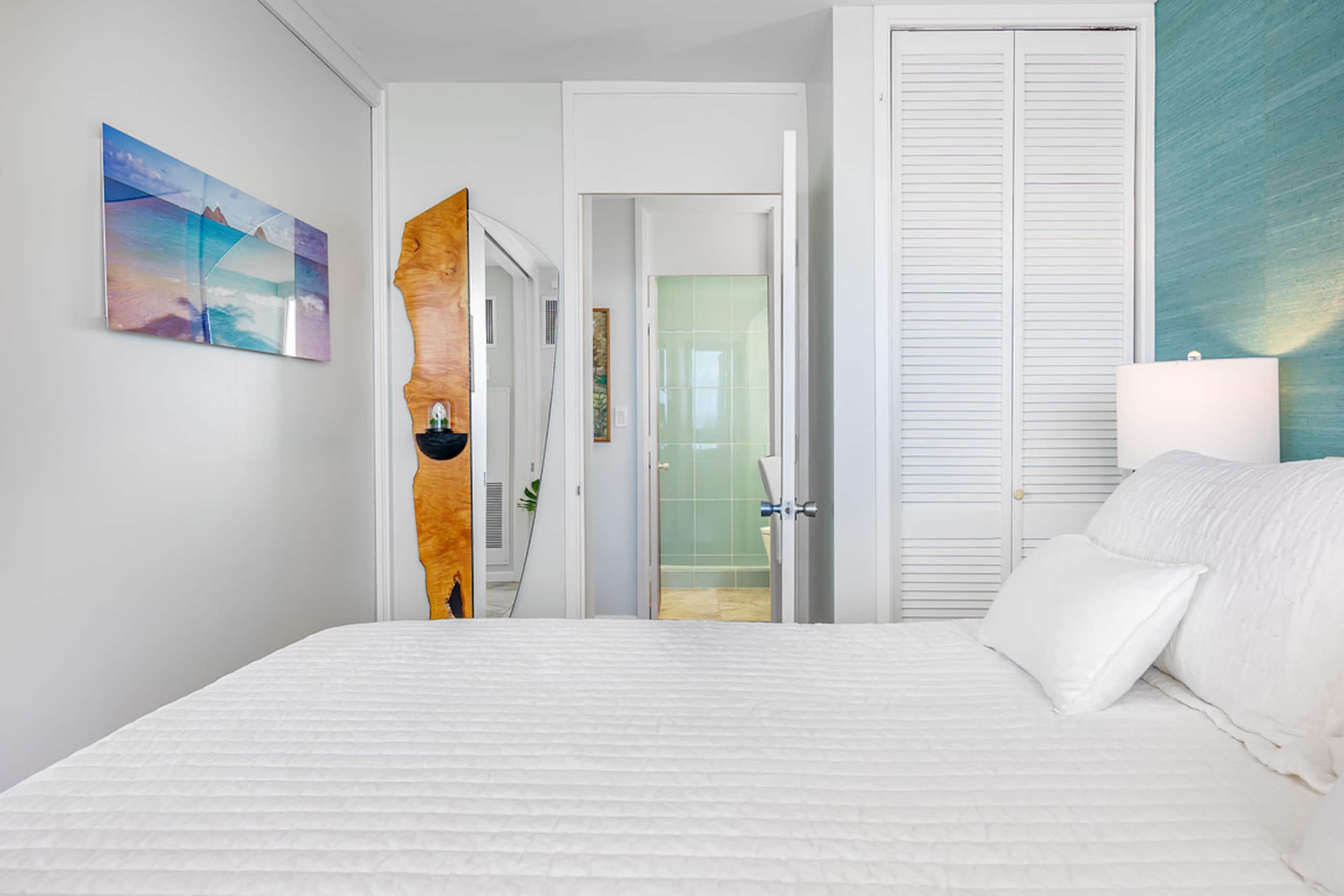 Luxury Oceanfront Penthouse - Waikiki Views - Image 24