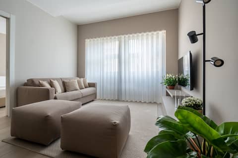 Airbnb con migliori performance: New Elegant Apartment in Center, Milan a Milano
