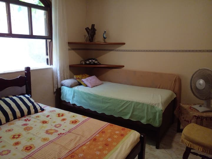 საძინებელი 2