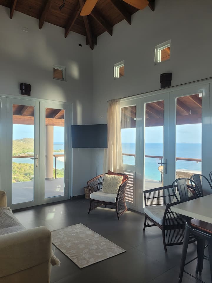 Spectacular Villa Vista Melones Second Floor - Culebra