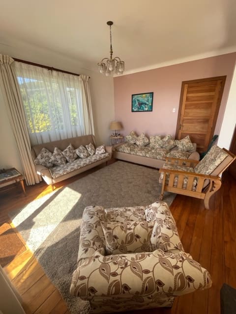 Top performing Airbnb: Beautiful house in front of the beach in Tomé