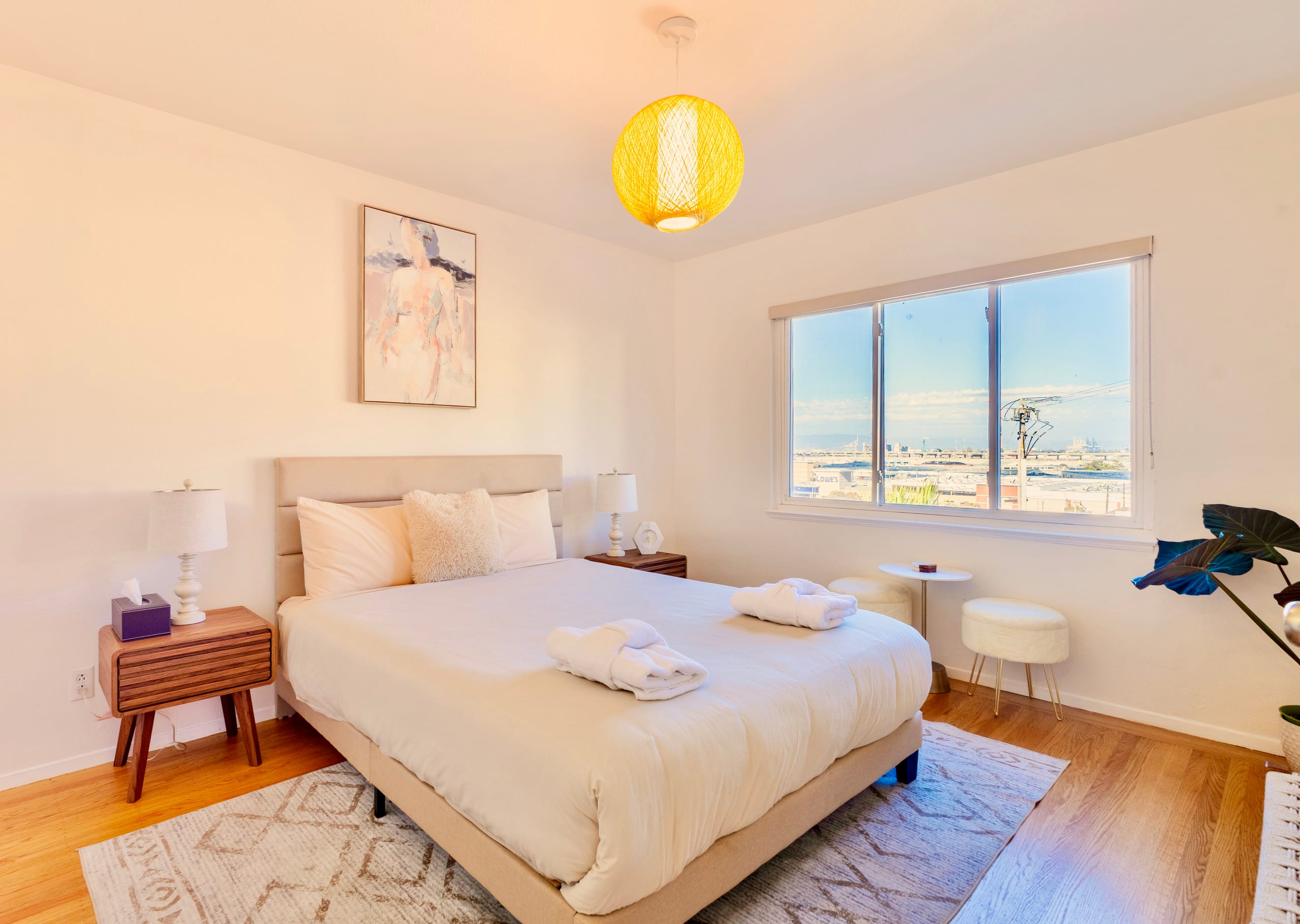 Home in San Francisco · ★4.89 · 3 bedrooms · 3 beds · 1 bath - Image 34