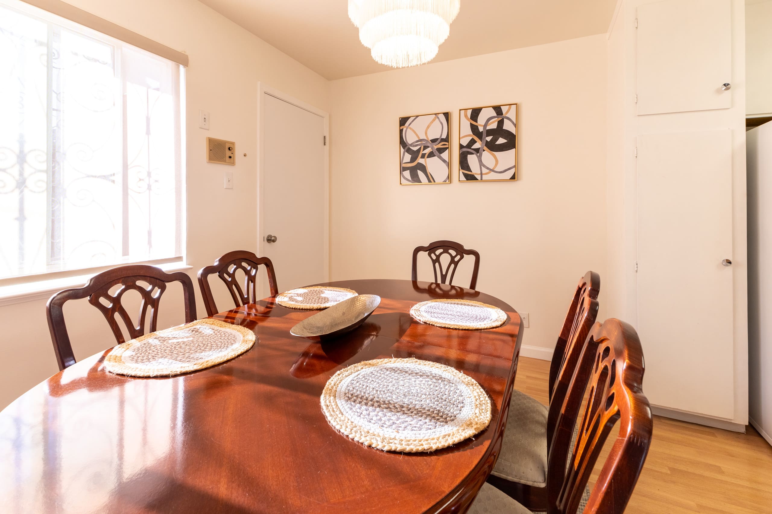 Home in San Francisco · ★4.89 · 3 bedrooms · 3 beds · 1 bath - Image 25