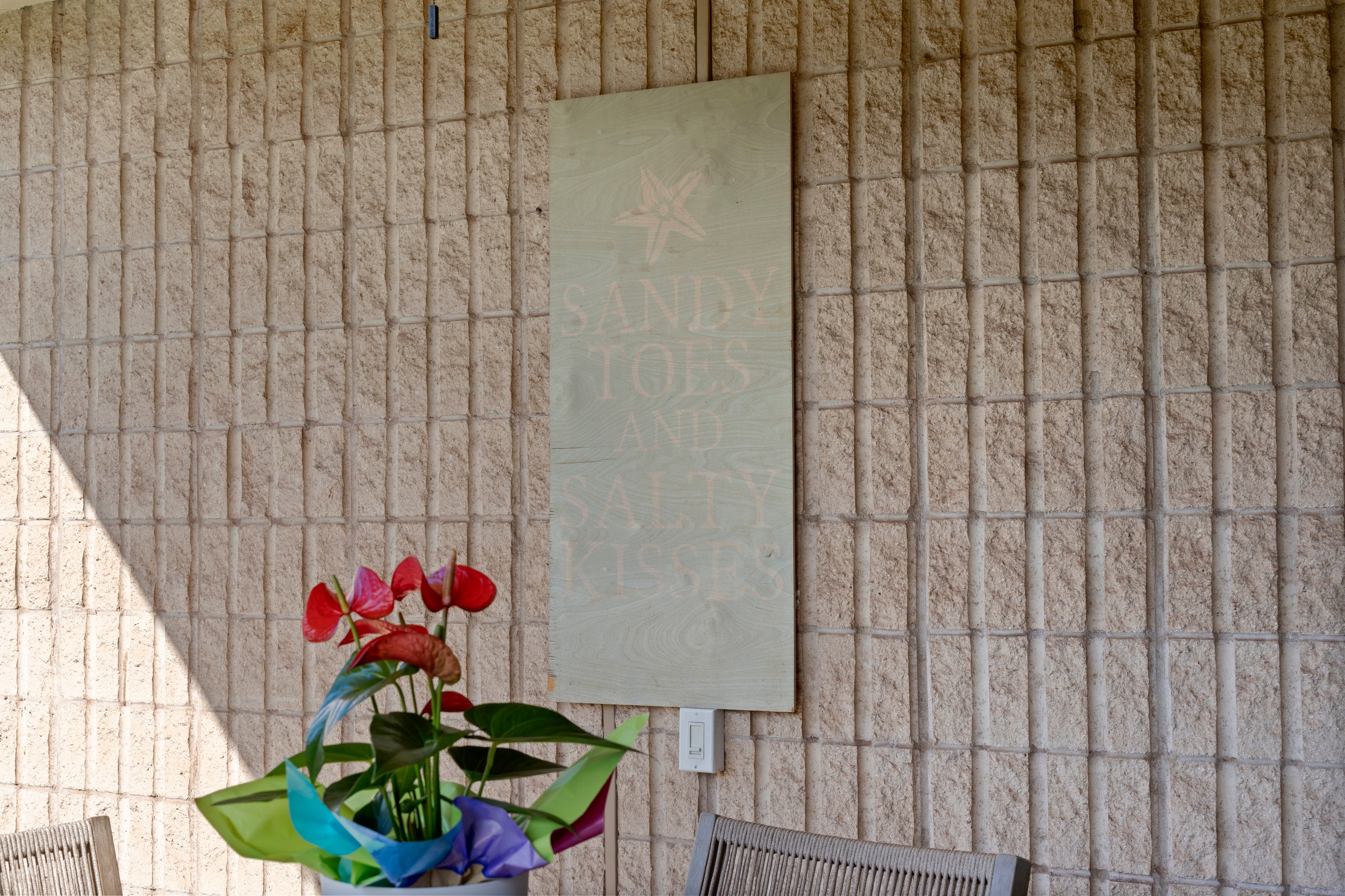 Beautifully remodeled beach front condo - Image 41