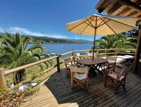 Spacious lakefront house and private beach