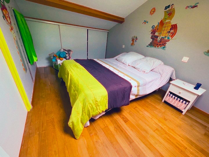 საძინებელი 2