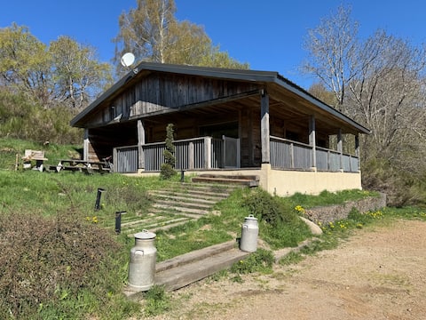 Rocher Noir: Cévennes Park, accommodates up to 36 people