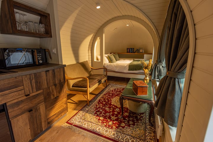 Maple Cabin | Family Forest Escape With Hot Tub - Tramore