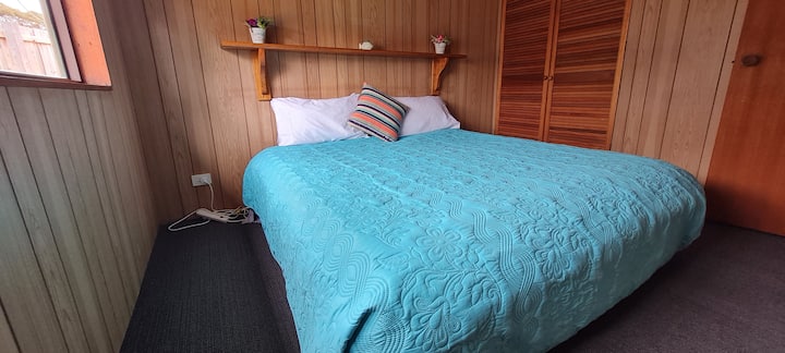 Მთავარი საძინებელი - დიდი ზომის საწოლი