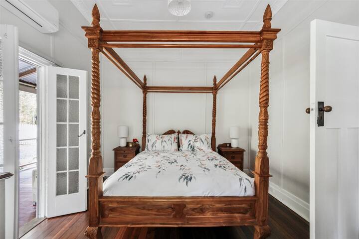 Serenity House Pemberton (Cottage & Wellness Spa) gallery image 2