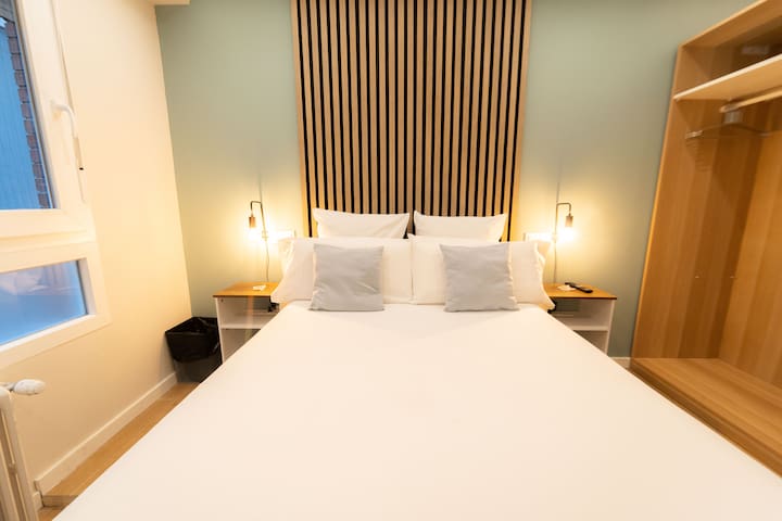 I´m Room Aparments Madrid managed Airbnb listing 1