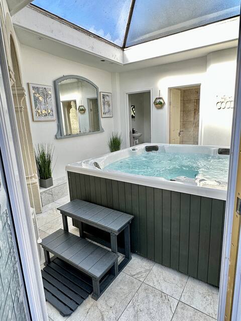 Historic Charm: *Perfect For Group Getaways*