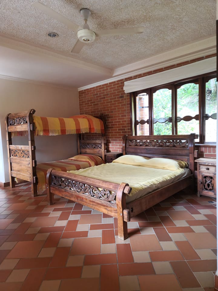 საძინებელი 3