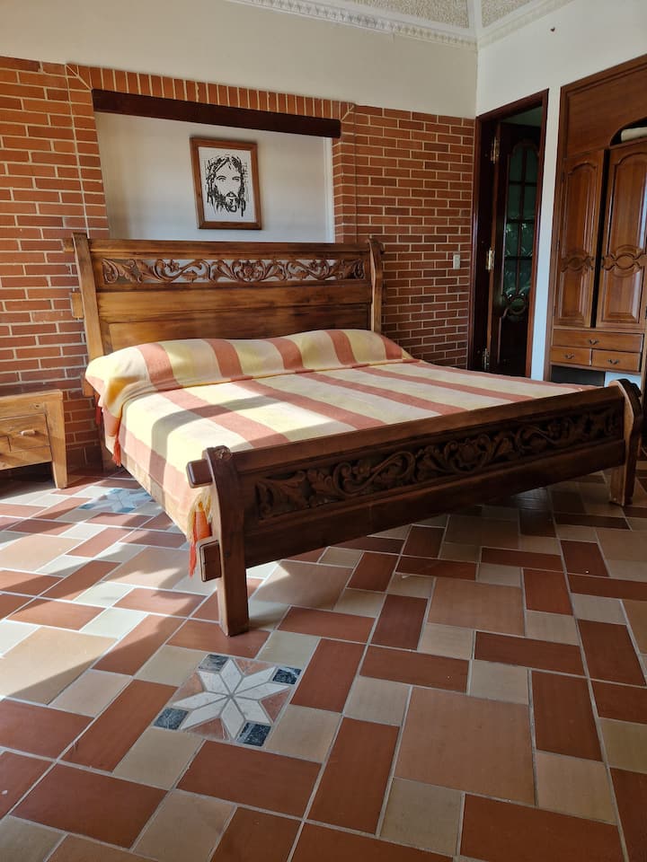 საძინებელი 7